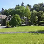 بيت للعطل Bievre Forest-edge Retreat *