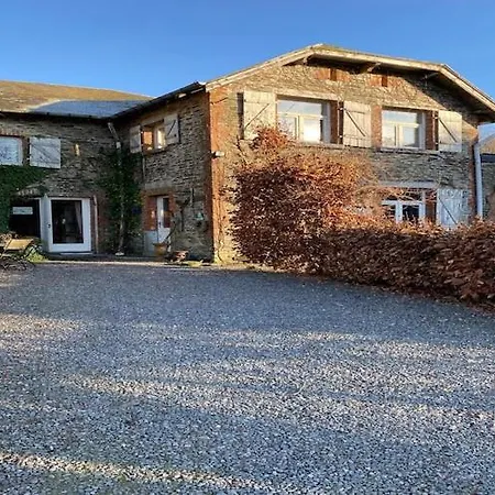 Spacious With Backyard And Large Garden Vakantiehuis