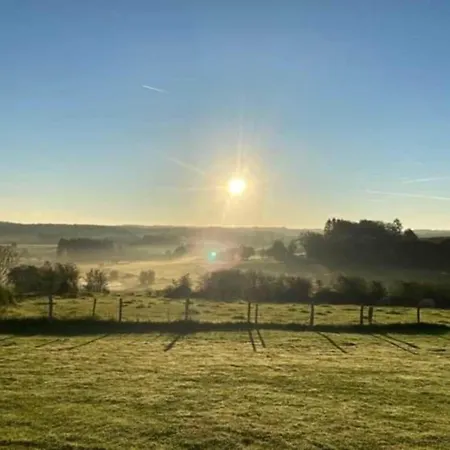 Bievre Forest-edge Retreat بيت للعطل