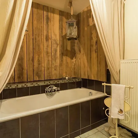 Bievre Forest-Edge Retreat Holiday home Bellefontaine