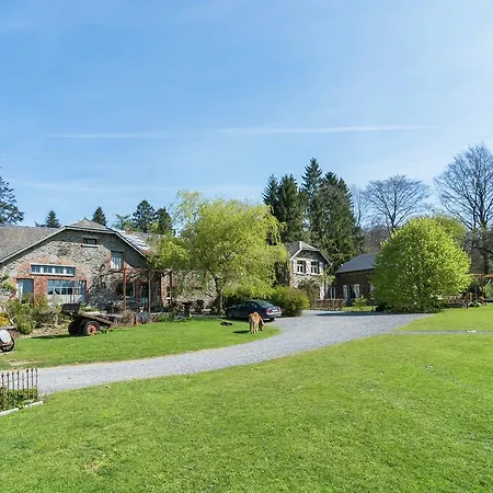 Bievre Forest-edge Retreat * Bellefontaine